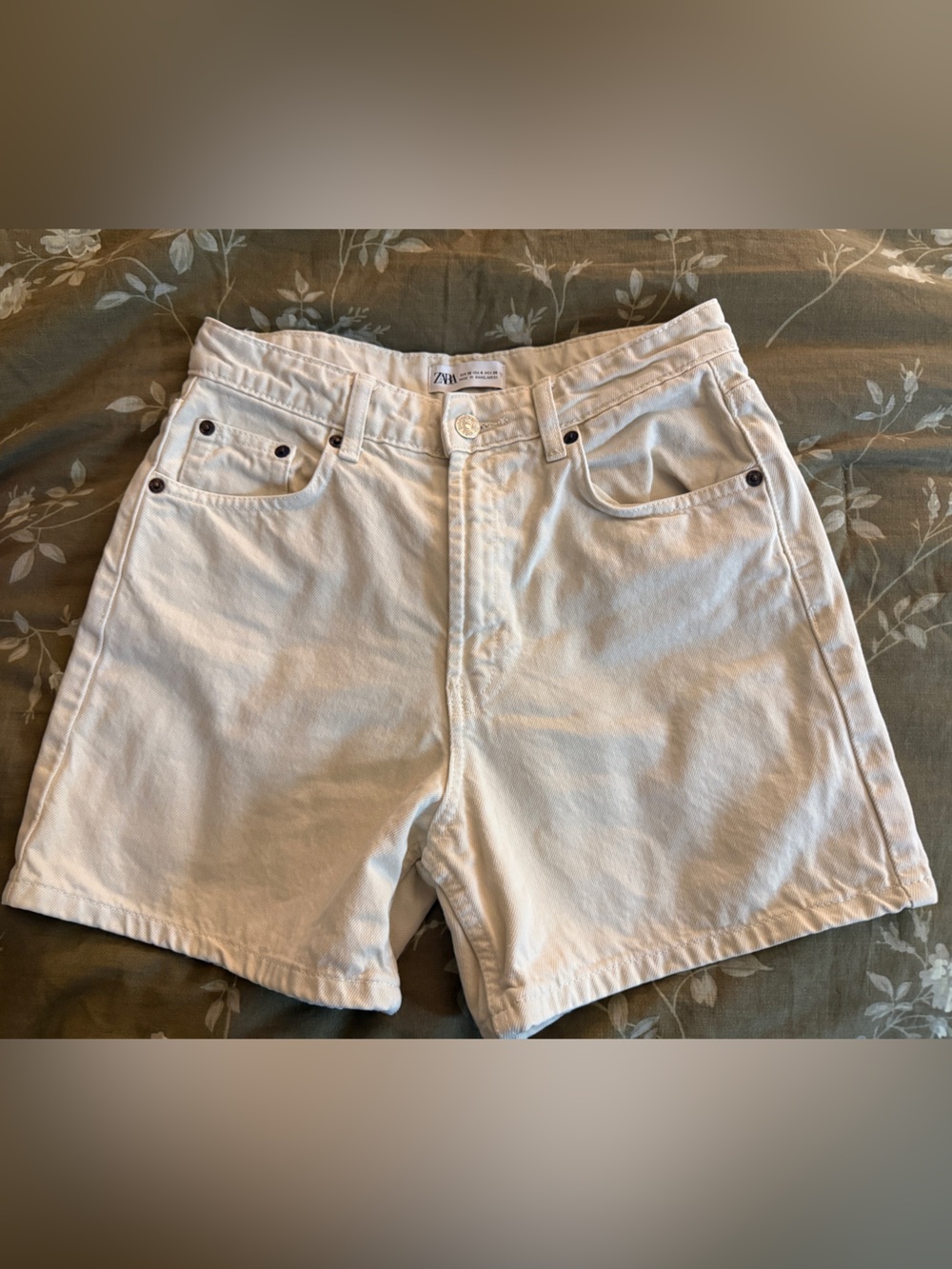 Zara Cream High-Rise Denim Shorts